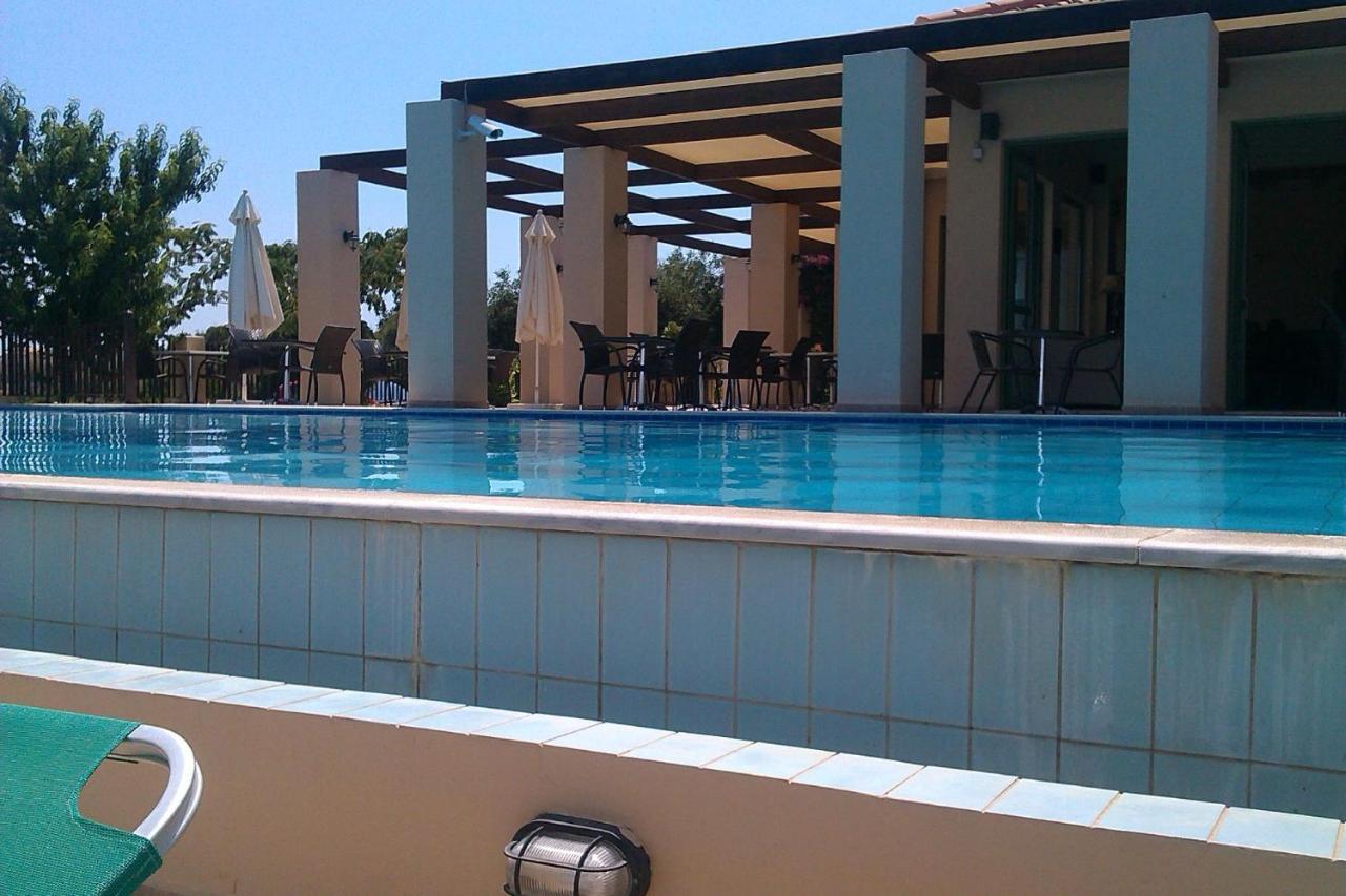 Livadaki Village Hotel Skala  Buitenkant foto