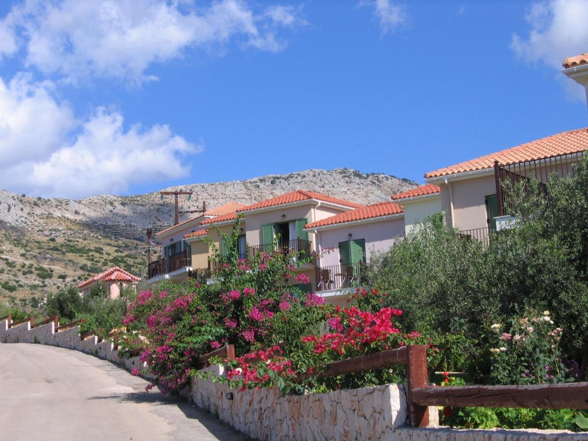 Livadaki Village Hotel Skala  Buitenkant foto