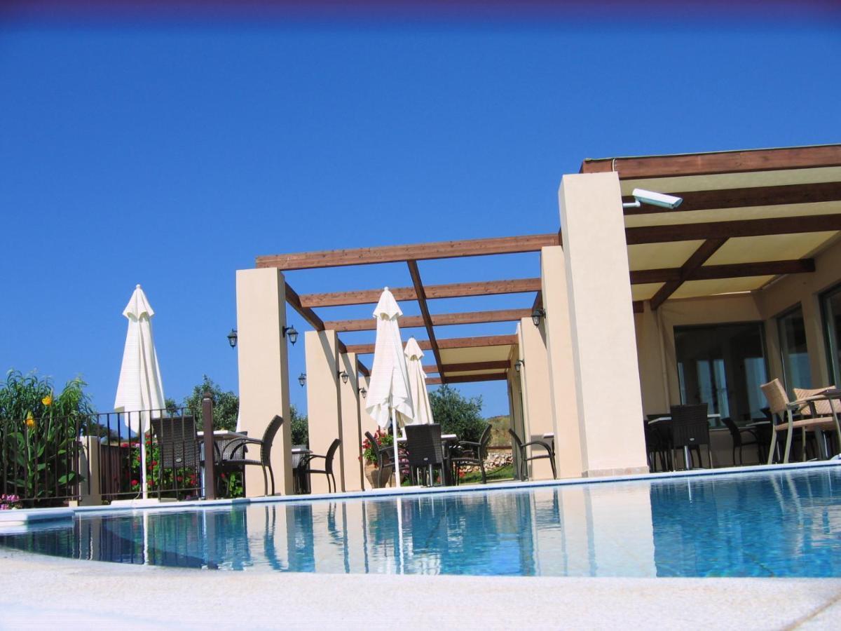 Livadaki Village Hotel Skala  Buitenkant foto